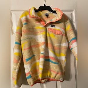 Patagonia girls xl synchilla snap pull over